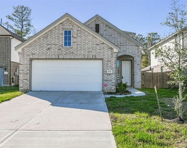 16911 Lagos Lane - Photo Thumbnail 4