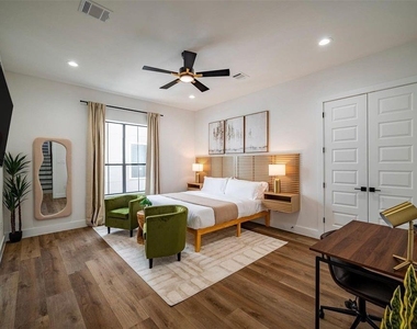 1305 E 27th Street - Photo Thumbnail 10