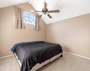 10630 Westbrae Parkway - Photo Thumbnail 7