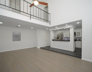 5524 Beverlyhill Street - Photo Thumbnail 14