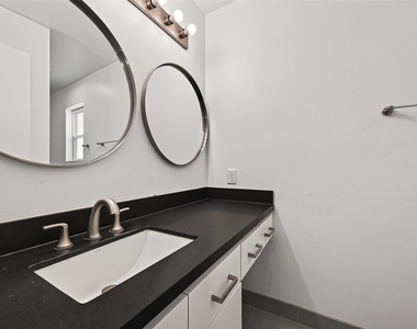 5524 Beverlyhill Street - Photo Thumbnail 39