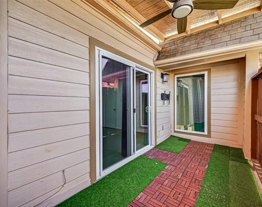5524 Beverlyhill Street - Photo Thumbnail 45