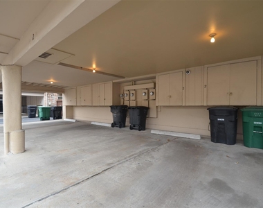 5524 Beverlyhill Street - Photo Thumbnail 35