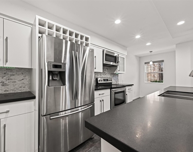 5524 Beverlyhill Street - Photo Thumbnail 24