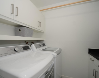 5524 Beverlyhill Street - Photo Thumbnail 27