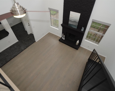 5524 Beverlyhill Street - Photo Thumbnail 17
