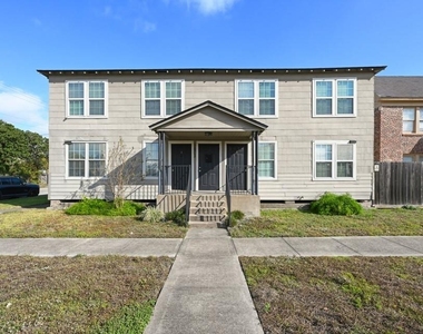 2803 Cleburne Street - Photo Thumbnail 1