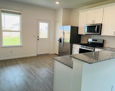 23422 Weir Box Road - Photo Thumbnail 4