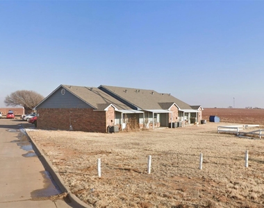 903 Alamo Road - Photo Thumbnail 1