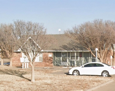 903 Alamo Road - Photo Thumbnail 2