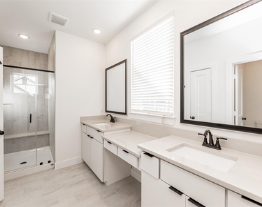 15131 Colorado Bend Park Drive - Photo Thumbnail 24