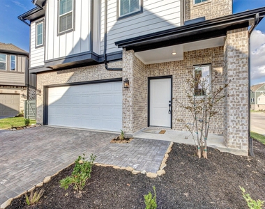 15131 Colorado Bend Park Drive - Photo Thumbnail 2