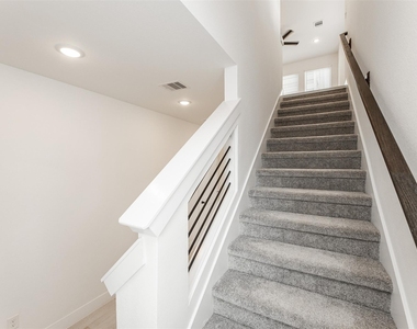 15131 Colorado Bend Park Drive - Photo Thumbnail 10