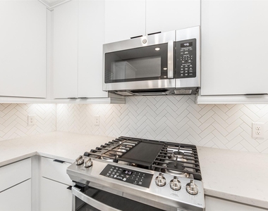 15131 Colorado Bend Park Drive - Photo Thumbnail 15