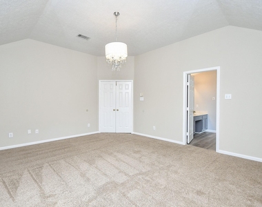 215 Windrift Court - Photo Thumbnail 19