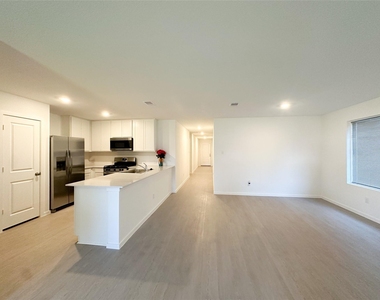 229 Douglas Hills Drive - Photo Thumbnail 10