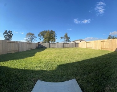 229 Douglas Hills Drive - Photo Thumbnail 11