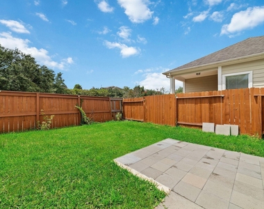 14923 Tuttle Point Drive - Photo Thumbnail 22