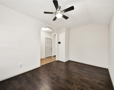 26131 Travis Brook Drive - Photo Thumbnail 6