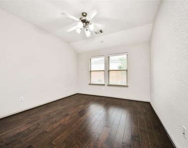 26131 Travis Brook Drive - Photo Thumbnail 9