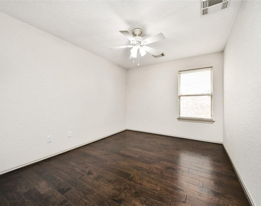26131 Travis Brook Drive - Photo Thumbnail 13