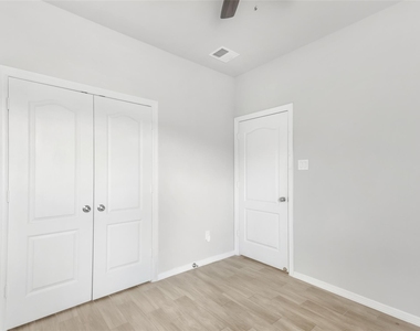 24830 Russet Bluff Trail - Photo Thumbnail 20