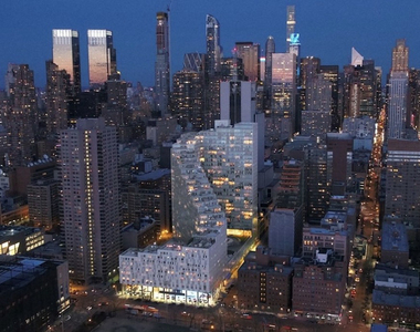 550 West 54th Street - Photo Thumbnail 14