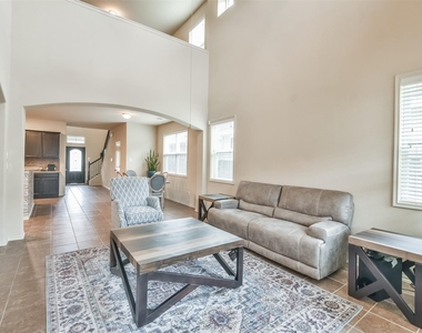 18226 Chianti Ridge Drive - Photo Thumbnail 13