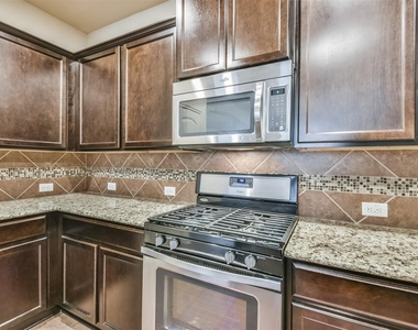 18226 Chianti Ridge Drive - Photo Thumbnail 10