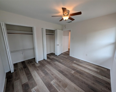 4110 Ella Boulevard - Photo Thumbnail 9