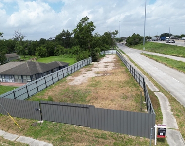 5301 Wayne Street - Photo Thumbnail 10