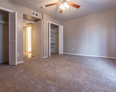 480 W Parker Road - Photo Thumbnail 1