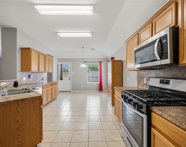 2734 Trinity Glen Lane - Photo Thumbnail 10