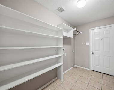 2734 Trinity Glen Lane - Photo Thumbnail 12
