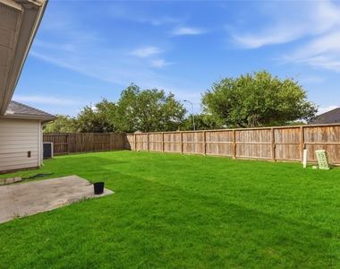 2734 Trinity Glen Lane - Photo Thumbnail 25