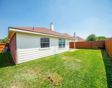 19247 Dillsbury Court - Photo Thumbnail 3