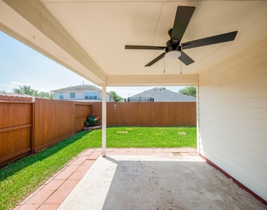 19247 Dillsbury Court - Photo Thumbnail 4