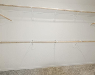 13495 Bay Springs Drive - Photo Thumbnail 9