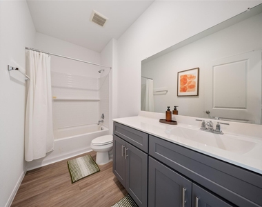 21126 Coral Blossom Lane - Photo Thumbnail 10