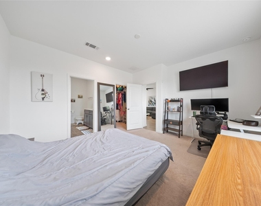 21126 Coral Blossom Lane - Photo Thumbnail 23