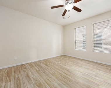 29322 Indian Clearing Trail - Photo Thumbnail 22