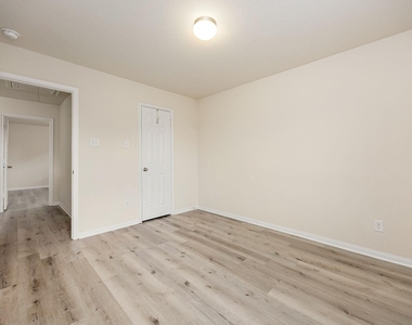 29322 Indian Clearing Trail - Photo Thumbnail 31