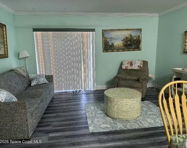 299 Chandler Street - Photo Thumbnail 2