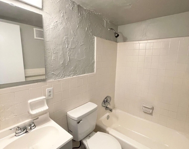 1341 W Point Drive - Photo Thumbnail 9