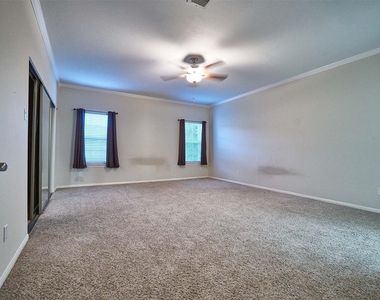 2816 Holly Hall Street - Photo Thumbnail 7
