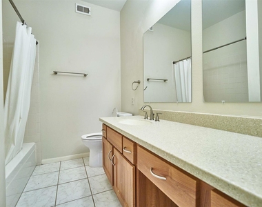 2816 Holly Hall Street - Photo Thumbnail 17