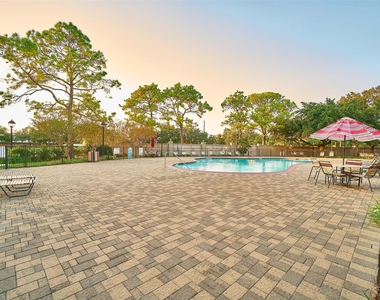 2816 Holly Hall Street - Photo Thumbnail 22