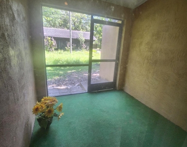 2824 Coleman Court - Photo Thumbnail 10