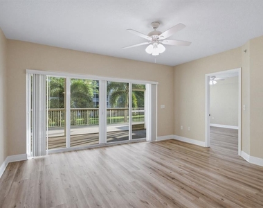 960 Starkey Road - Photo Thumbnail 5