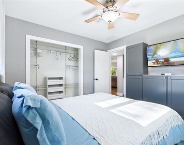 101 N Mercury Avenue - Photo Thumbnail 35